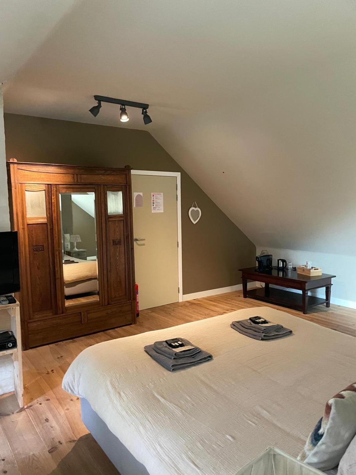 Guesthouse 'T Goed Leven Stokrooie Esterno foto